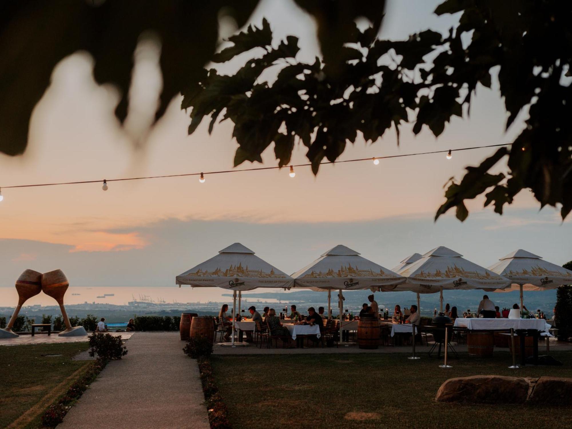 Wine Paradise - Glamping Resort 马来济格 外观 照片